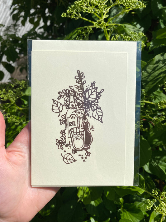 ET GODT GLAS ØL OG FRISKE GRENE  ~ greeting card